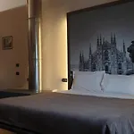 Hotel Seven