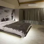 Seven Hotel