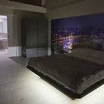Hotel Seven 2*