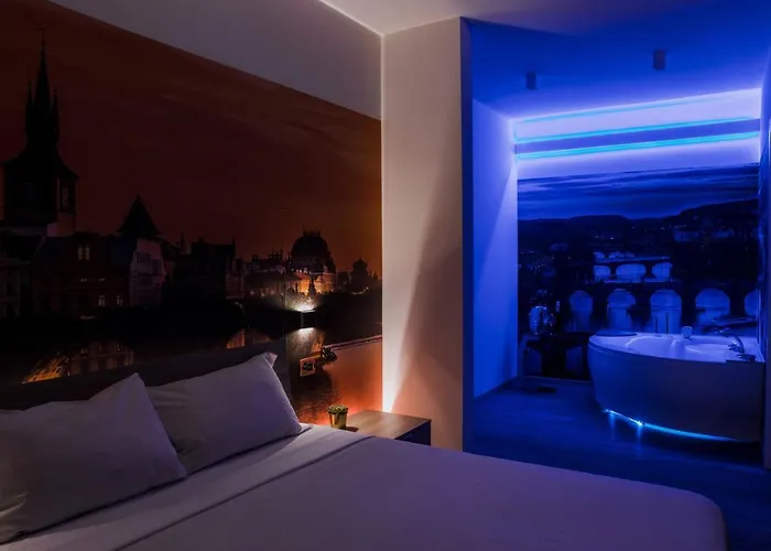 Hotel Seven 2*